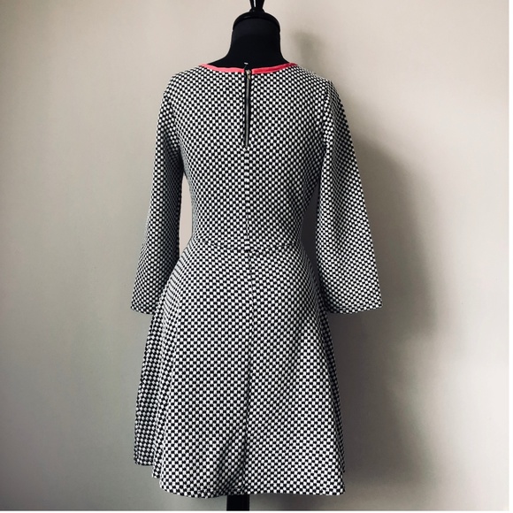 NWT Francesca's Knit BW Checker 3/4 Sleeve Skater - Picture 5 of 8